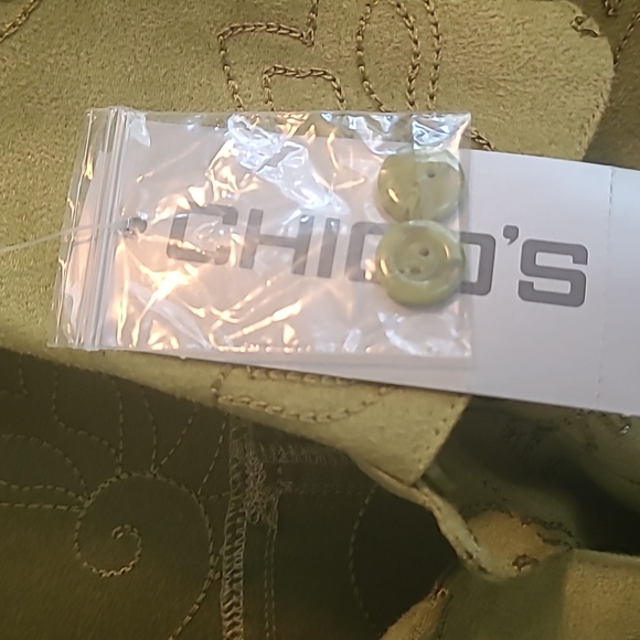 Chico's olive green shirt - Picture 3 of 6